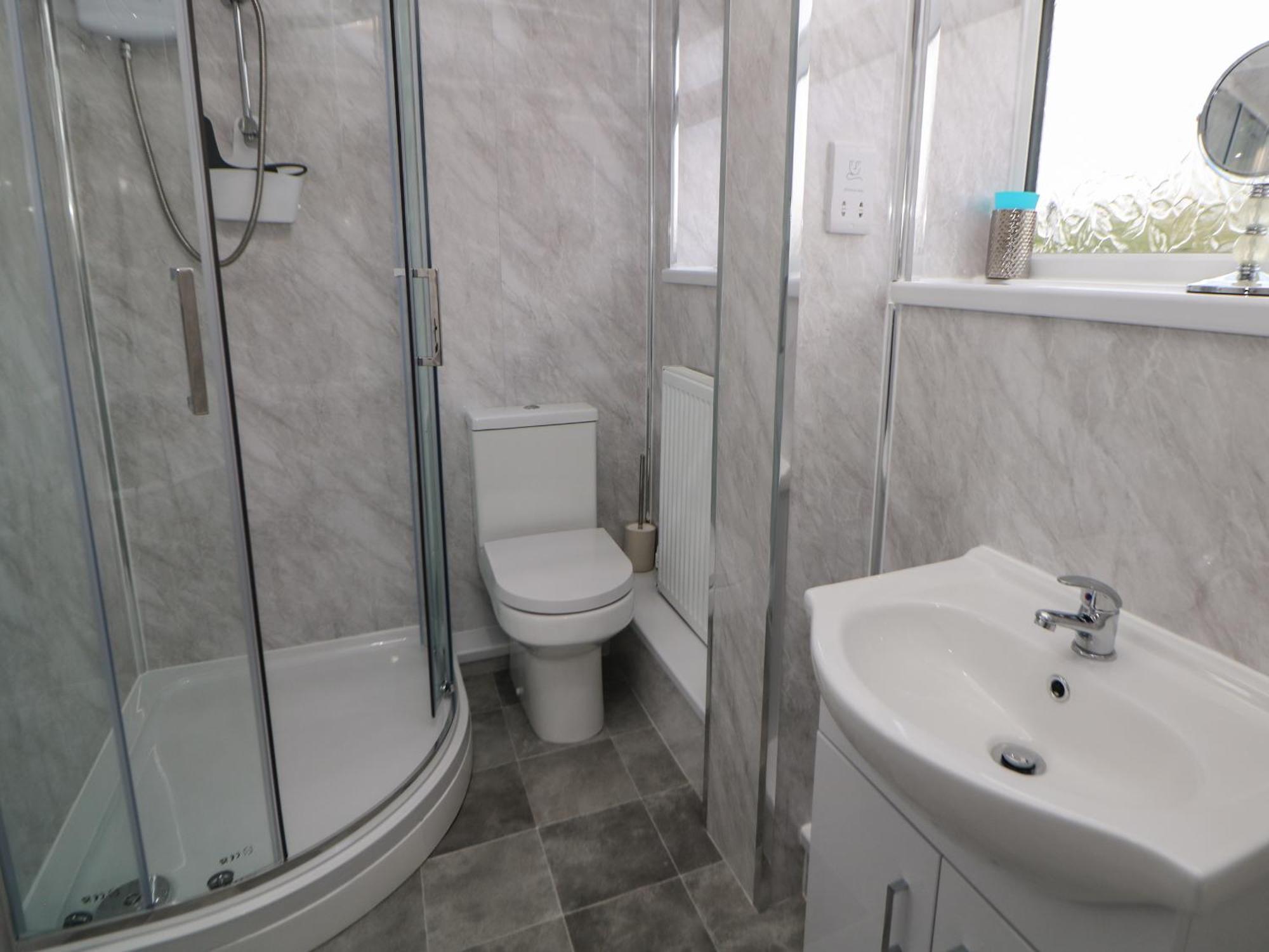 Villa Basford View Cheddleton Esterno foto