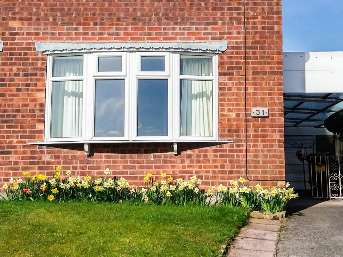 Villa Basford View Cheddleton Esterno foto